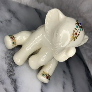 Lenox Elephant with the trunk up